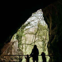 Ausblick aus der Kinderhöhle